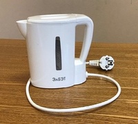 Чайник электрический пластиковый "ЭЛБЭТ" 0,5 л.