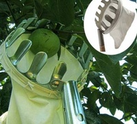 Приспособление для сбора фруктов с телескопической рукояткой